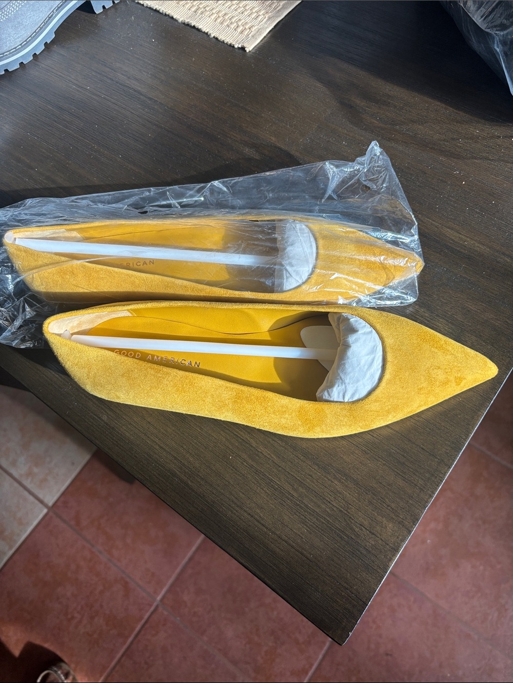 Good American Yellow Pointed Toe Flats